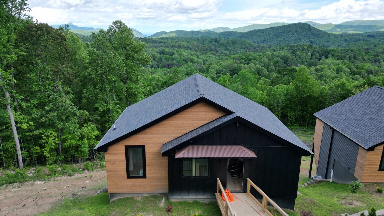 Photo of Outdoor in Saluda
