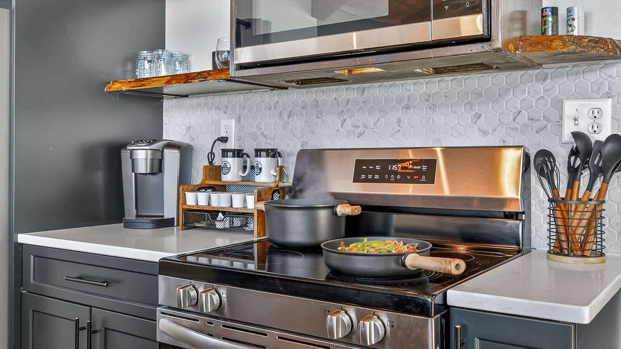 Photo of Kitchen in Saluda