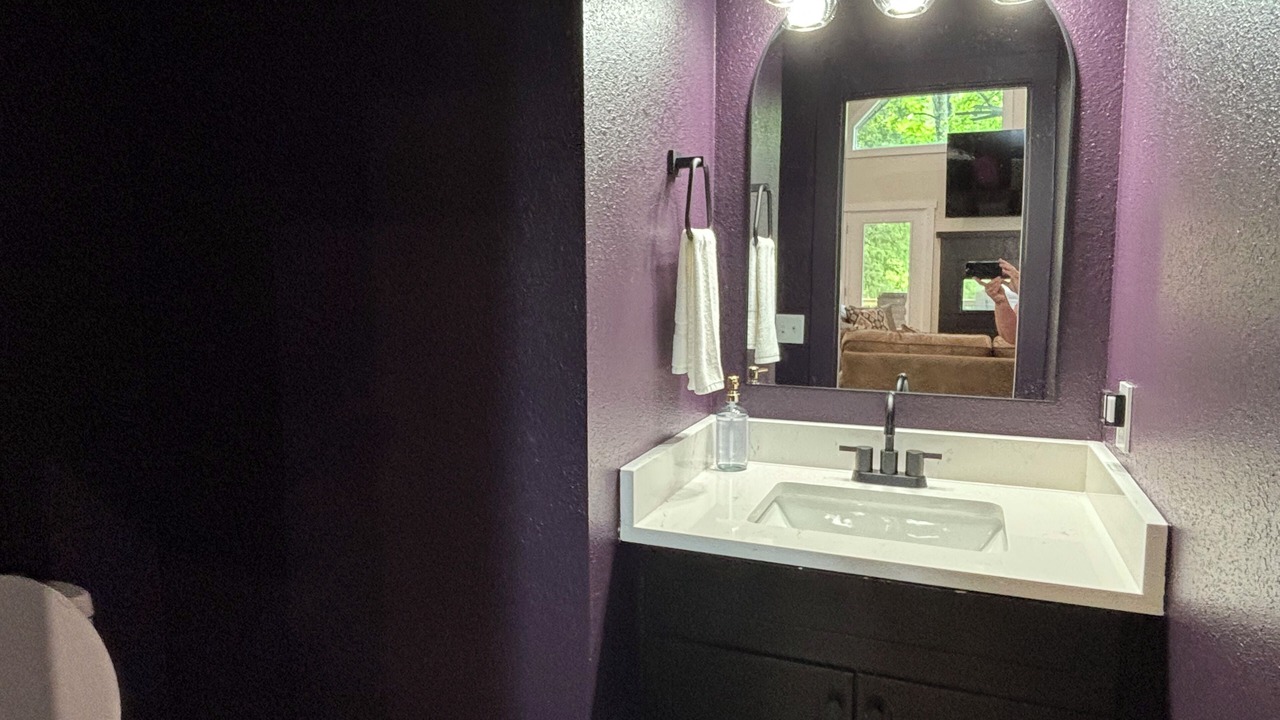 Photo of Bathroom in La Follette