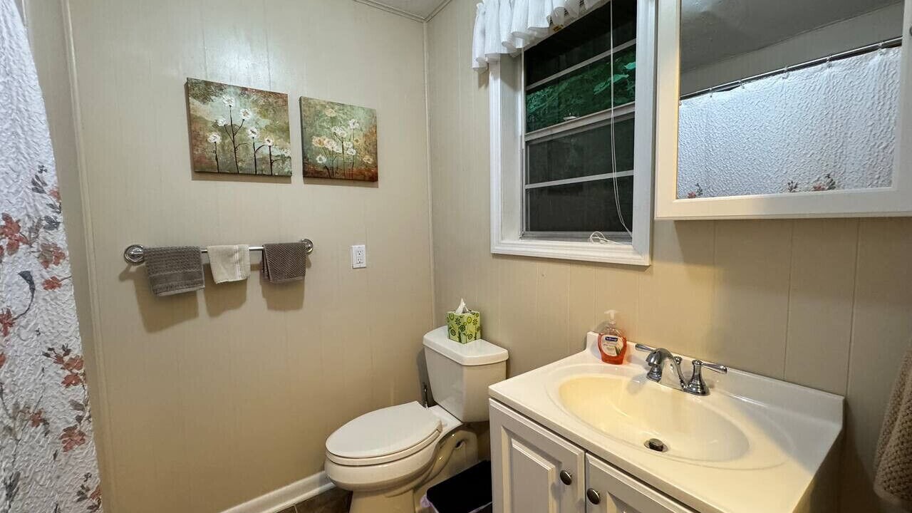 Photo of Bathroom in Jamestown