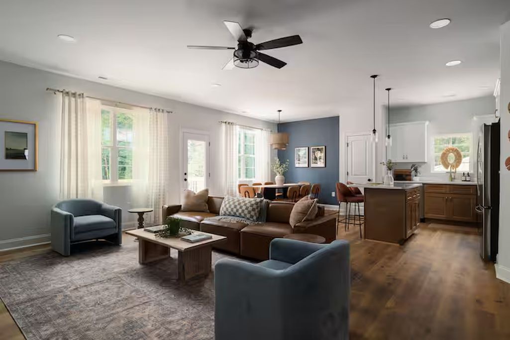 Photo of Livingroom in Greensboro