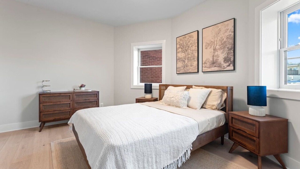 Photo of Bedroom in Dupont Circle