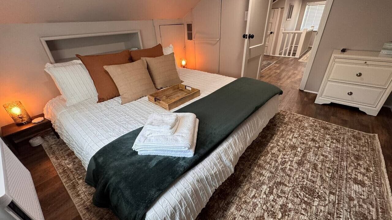 Photo of Bedroom in Danville