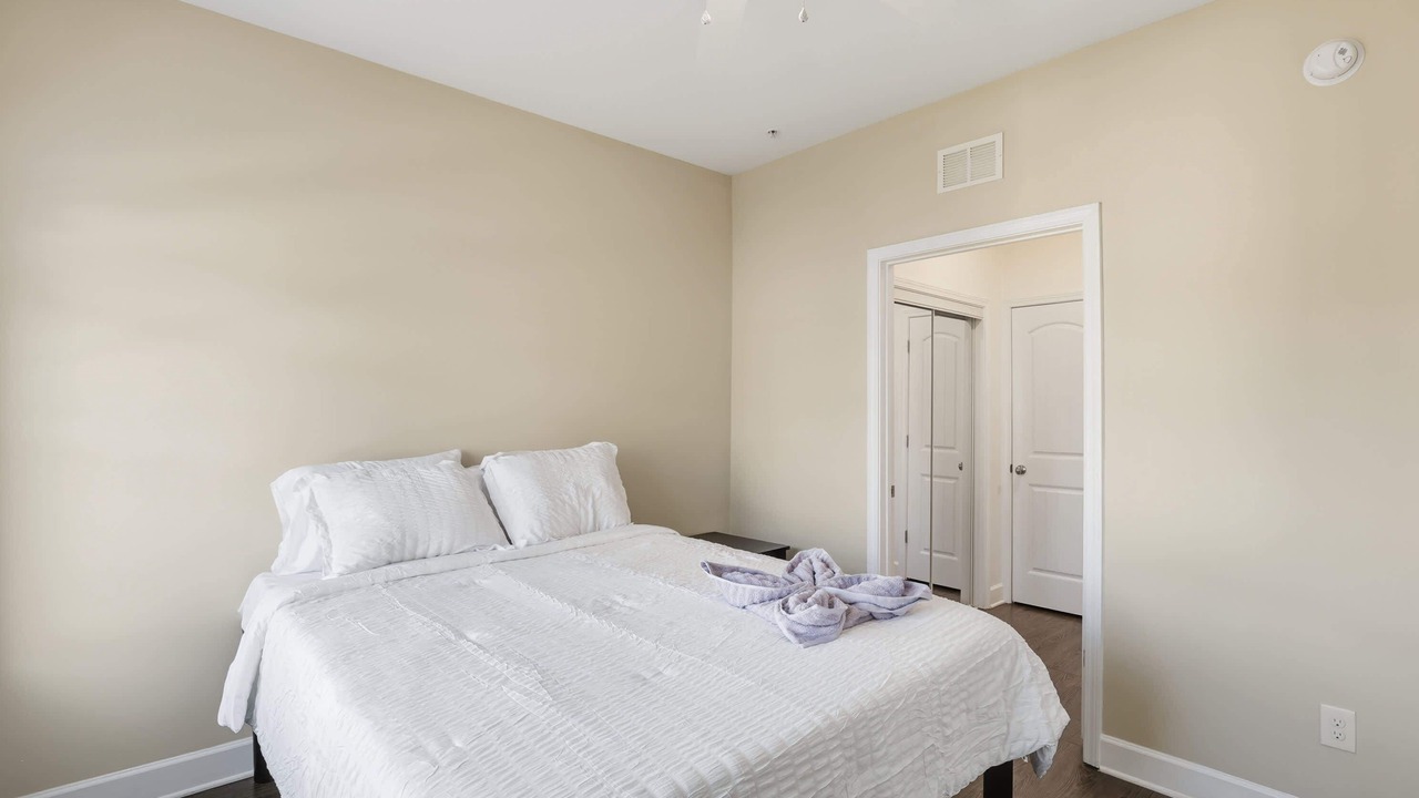 Photo of Bedroom in Central