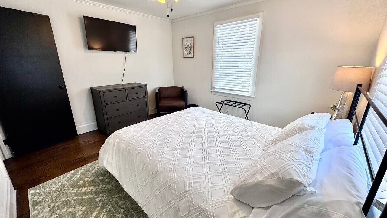 Photo of Bedroom in Eden