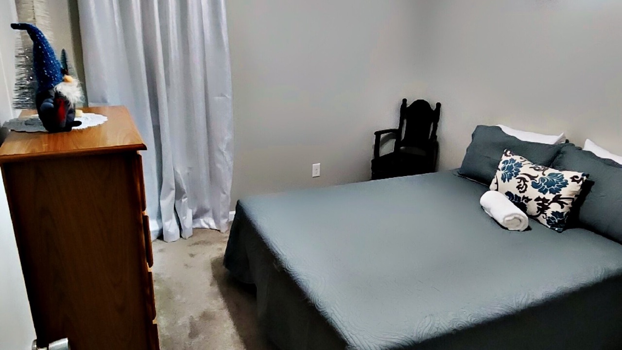 Photo of Bedroom in Ringgold
