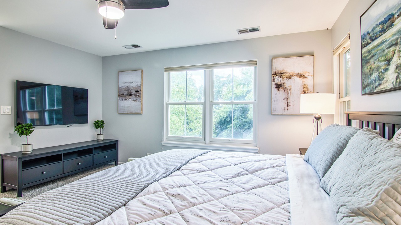 Photo of Bedroom in Bartlett