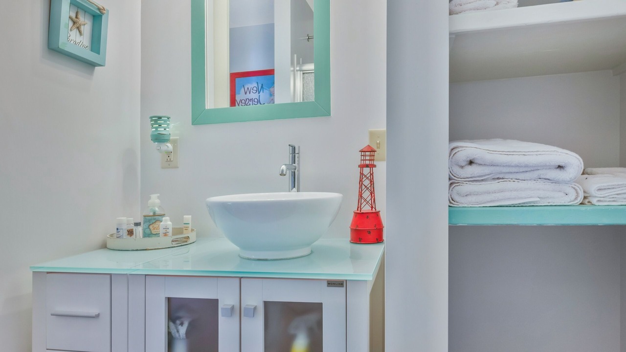 Photo of Bathroom in Ashland City