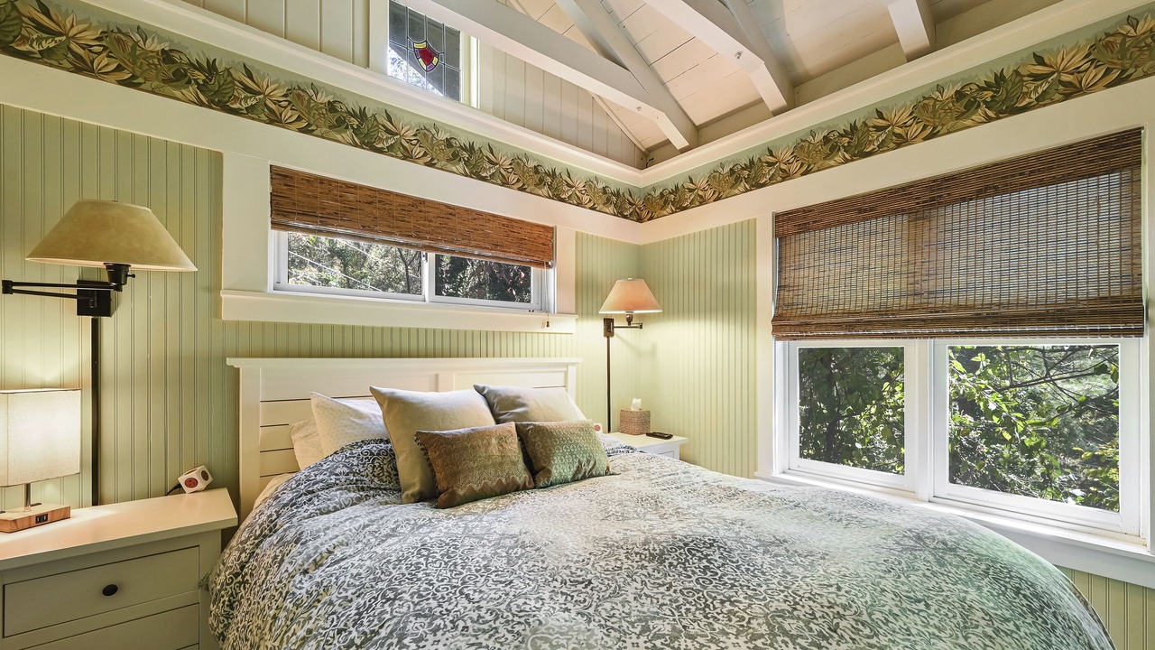Photo of Bedroom in Asheville