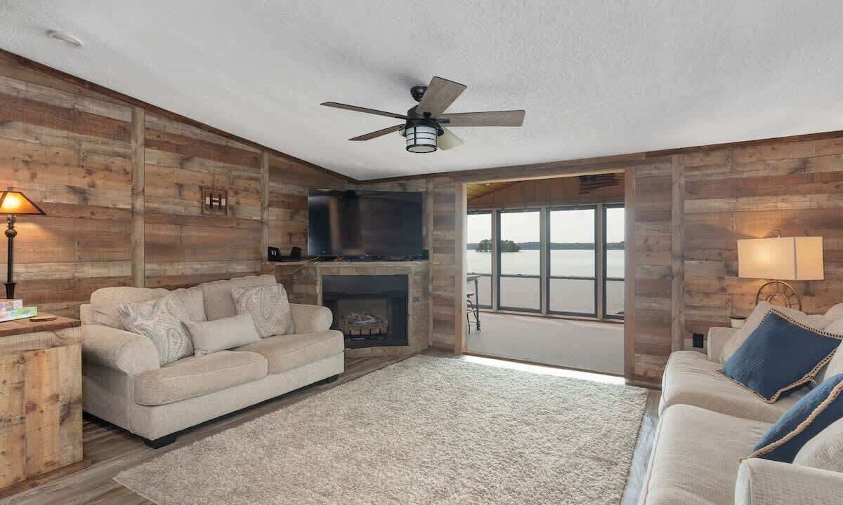 Photo of Livingroom in Henrico