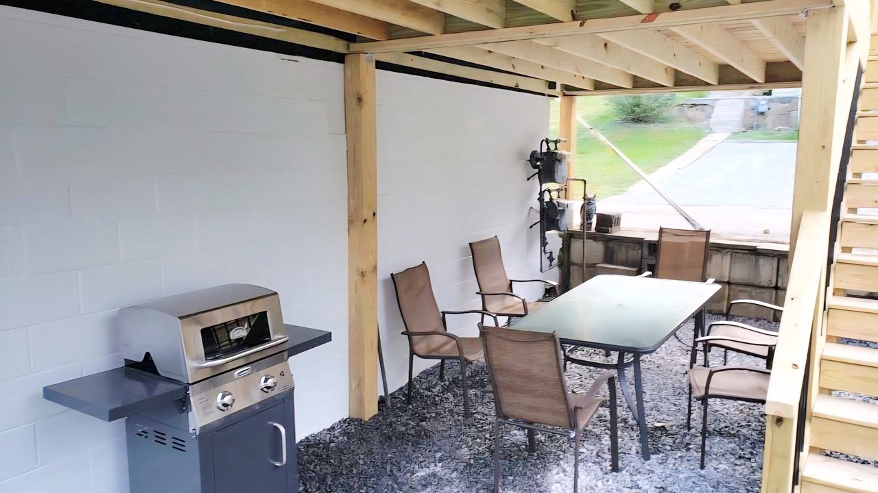 Photo of Outdoor in Welch