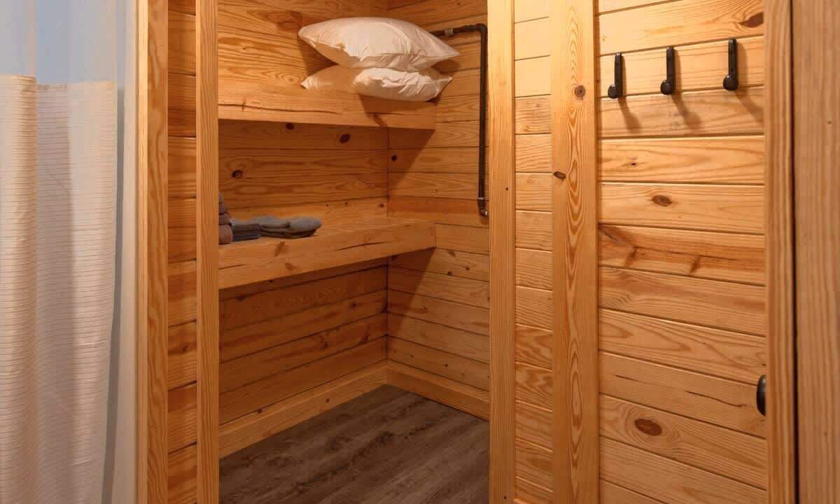 Photo of Bathroom in Welch
