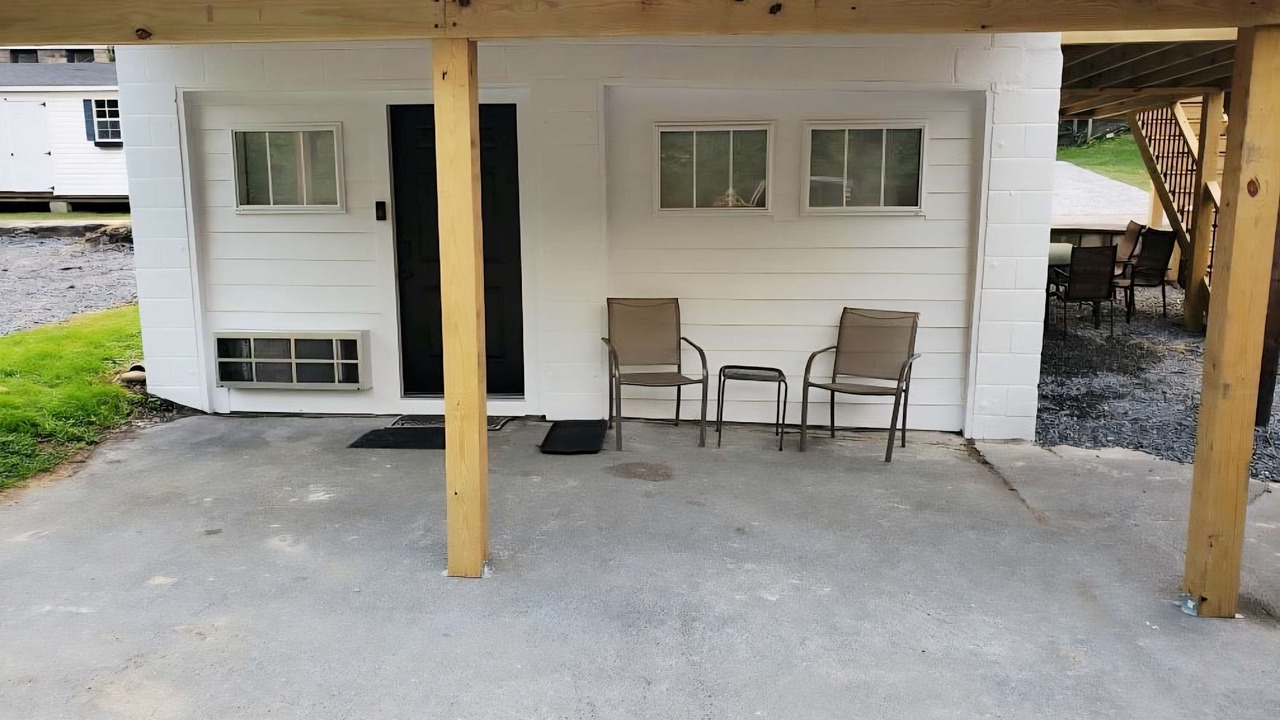 Photo of Outdoor in Welch