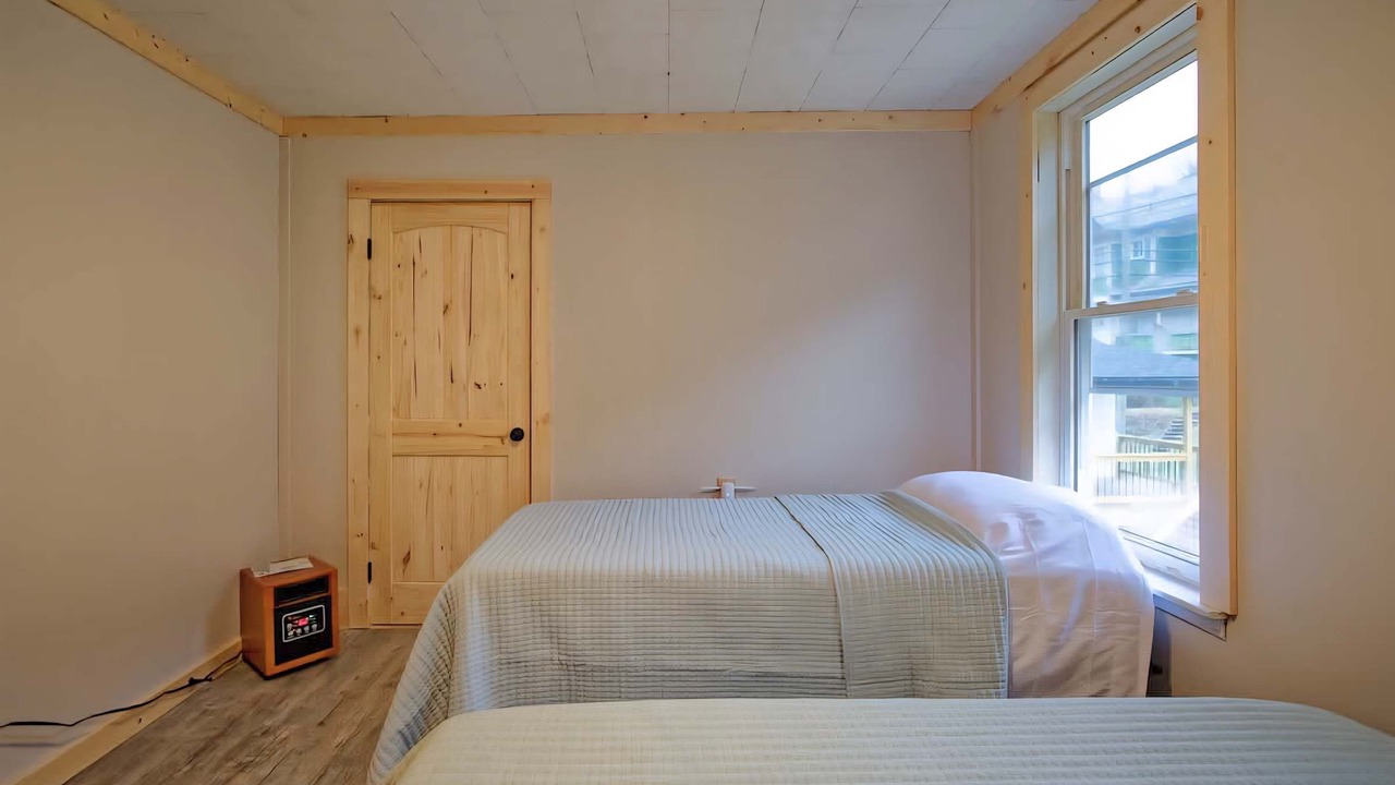 Photo of Bedroom in Welch