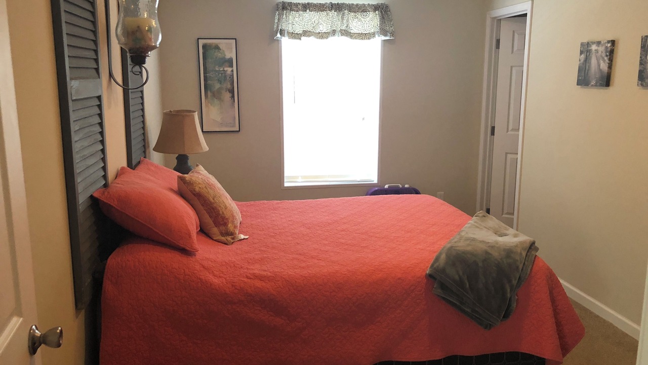 Photo of Bedroom in Goodview