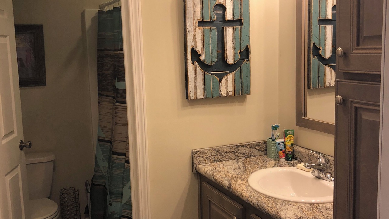 Photo of Bathroom in Goodview