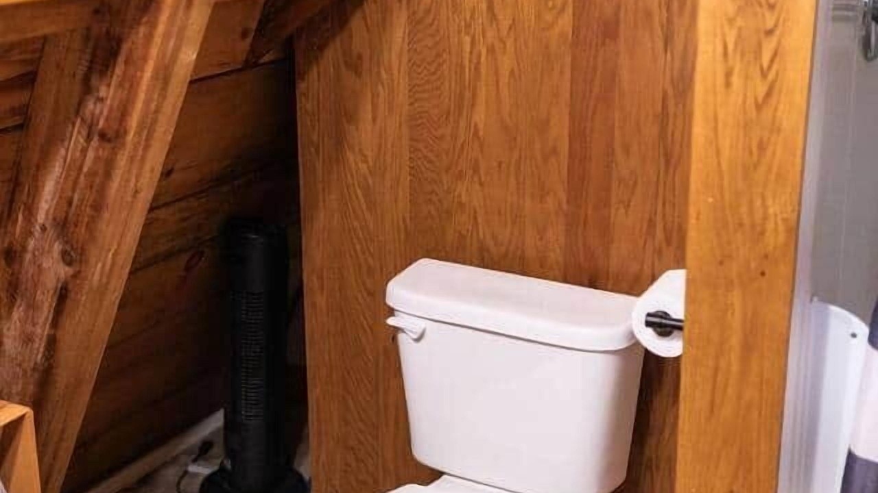 Photo of Bathroom in Slade
