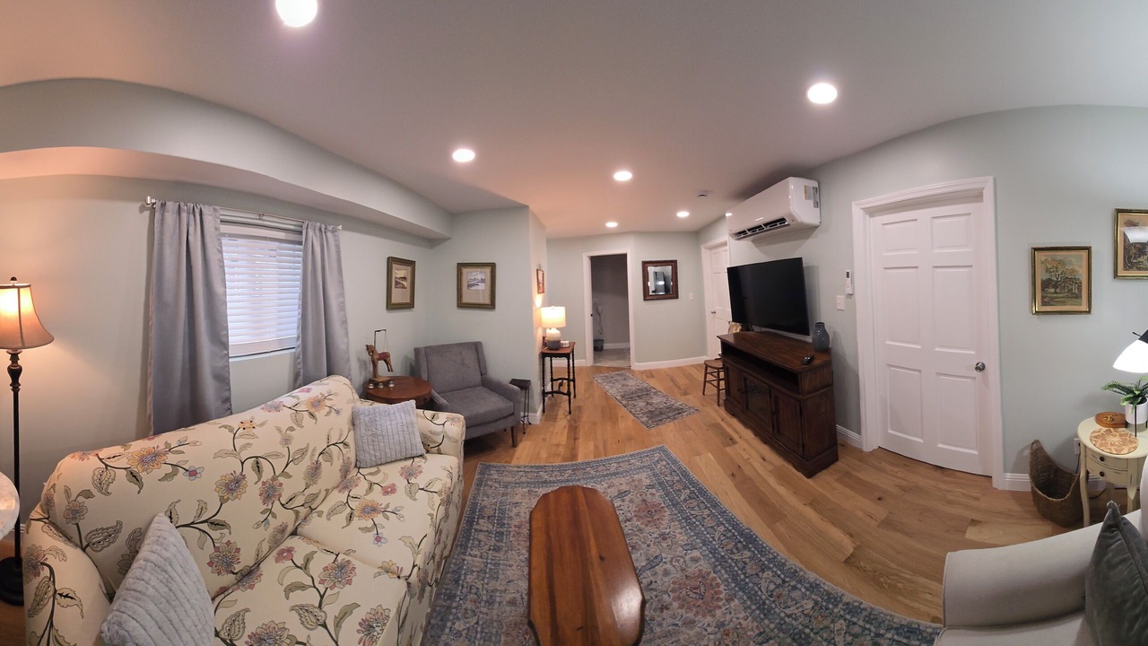 Photo of Livingroom in Bardstown