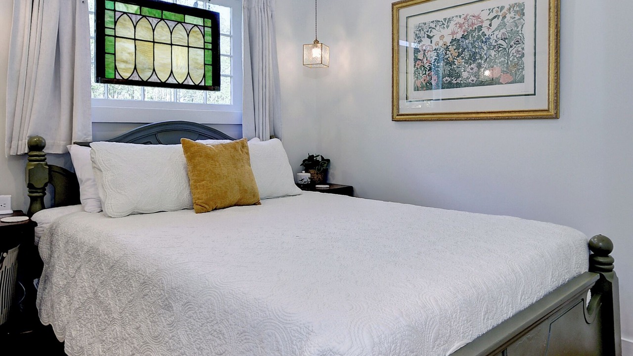 Photo of Bedroom in Stonehouse