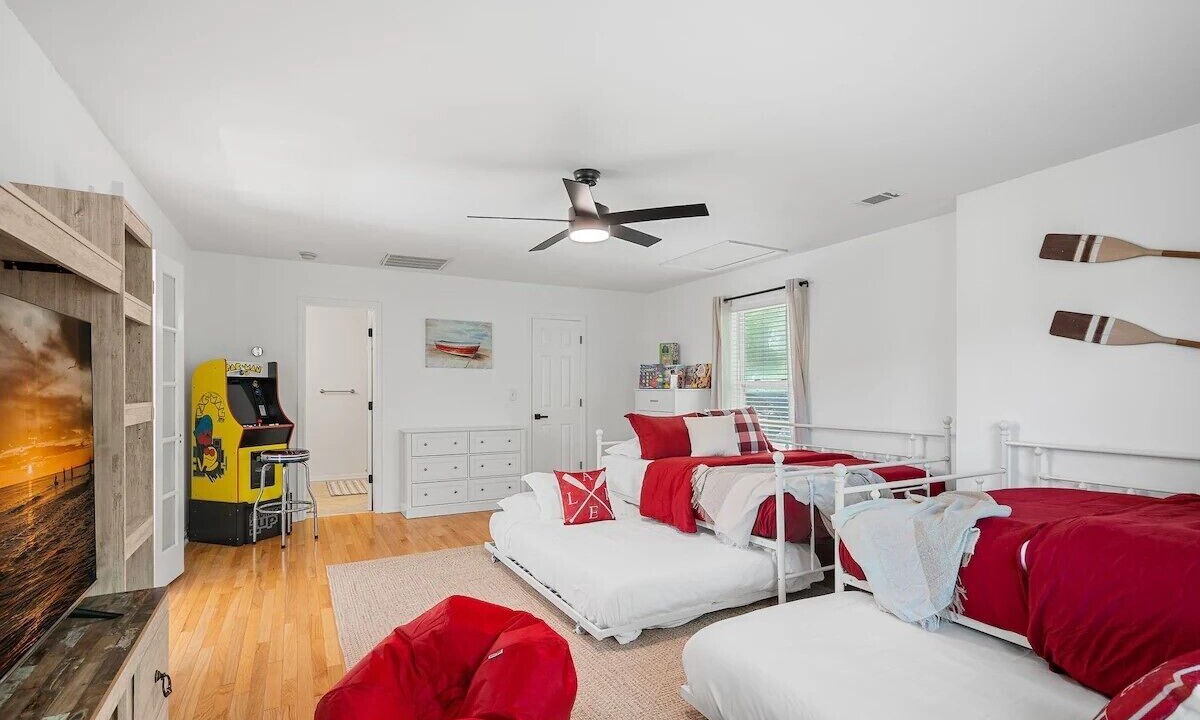 Photo of Bedroom in Barium Springs