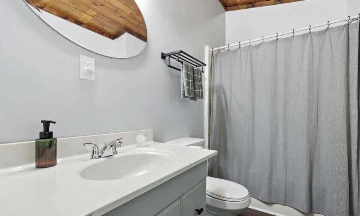 Photo of Bathroom in Louisville