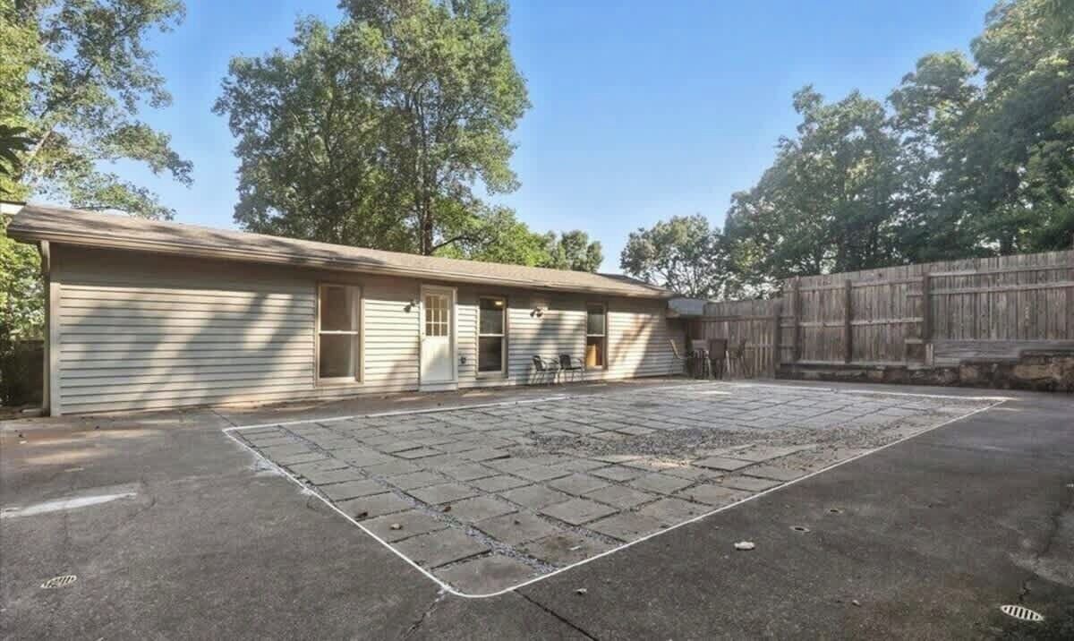 Photo of Outdoor in Louisville