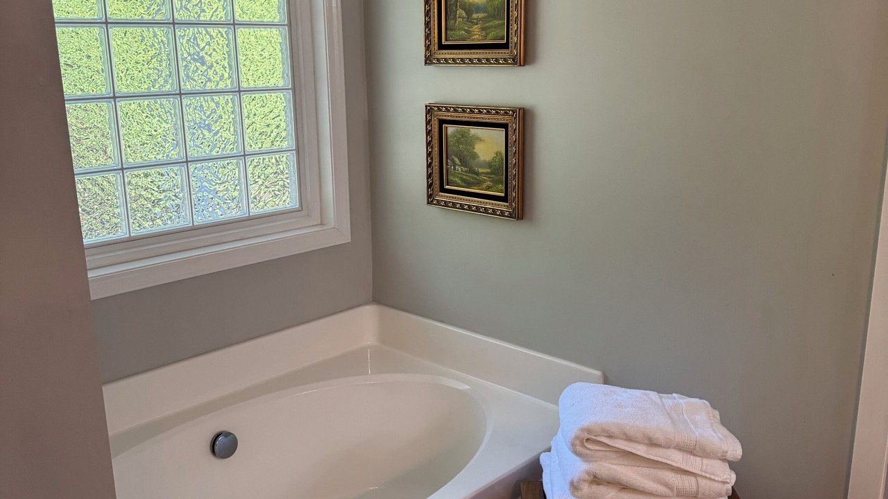 Photo of Bathroom in Carthage