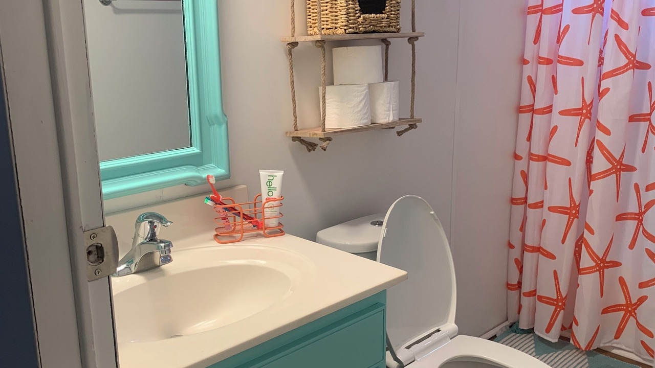 Photo of Bathroom in Cedar Point