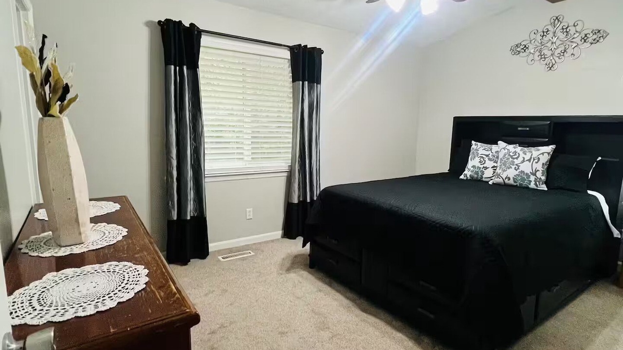 Photo of Bedroom in Ringgold
