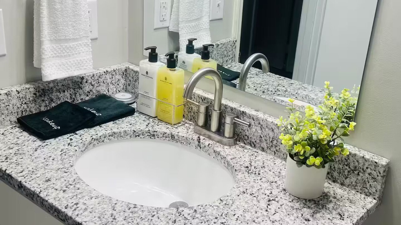 Photo of Bathroom in Ringgold