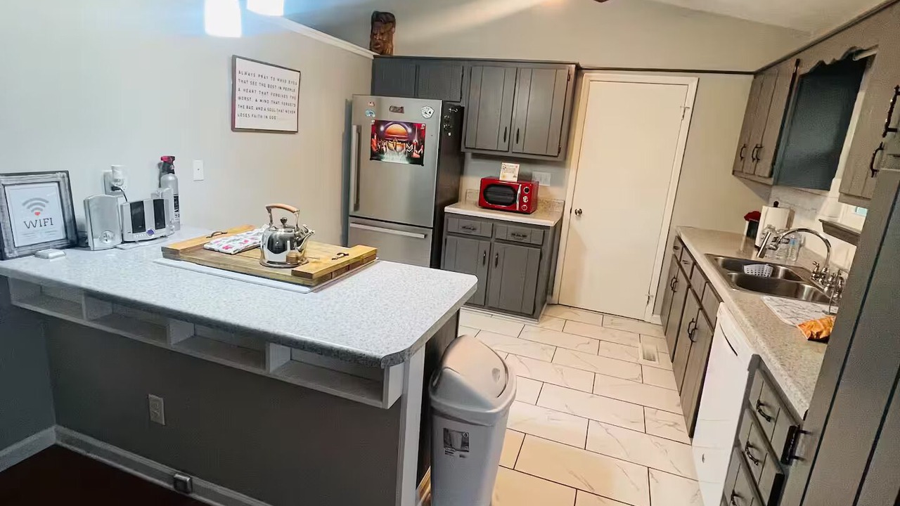 Photo of Kitchen in Ringgold