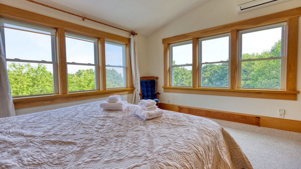 Photo of Bedroom in Floyd