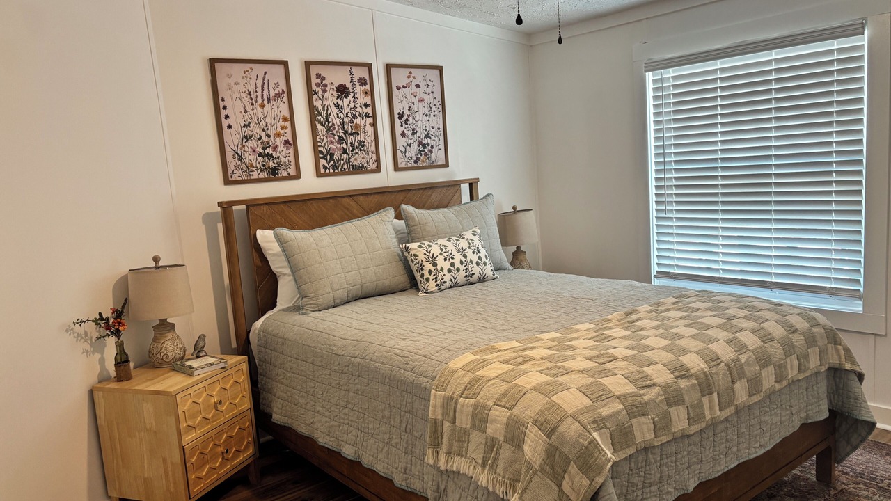 Photo of Bedroom in Gallatin