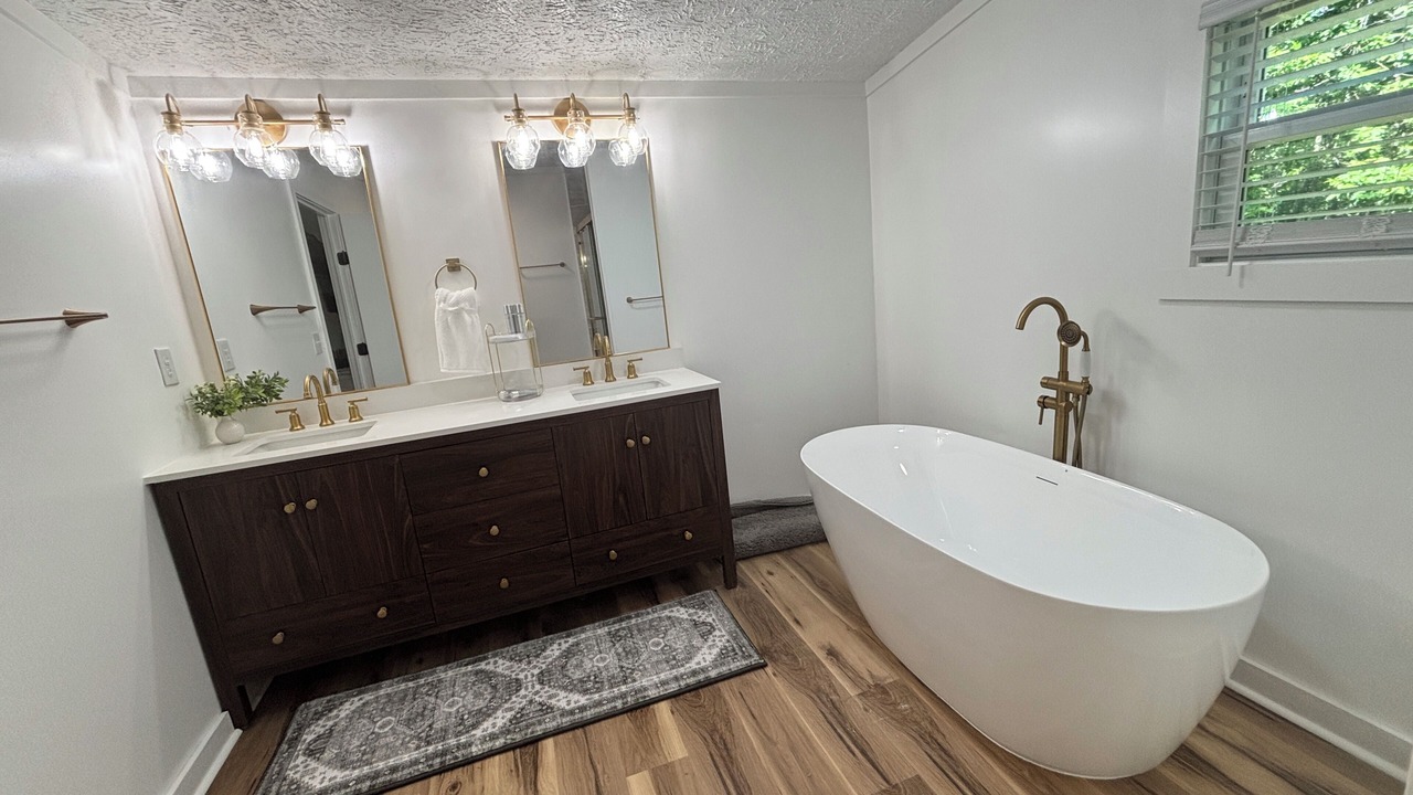 Photo of Bathroom in Gallatin