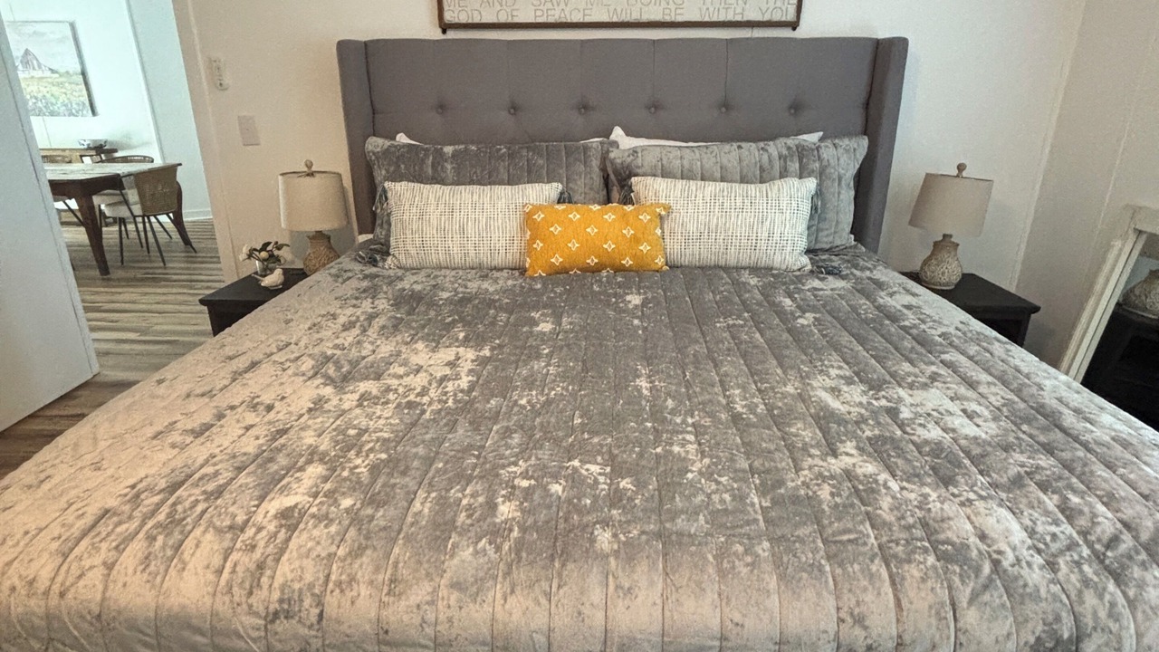 Photo of Bedroom in Gallatin