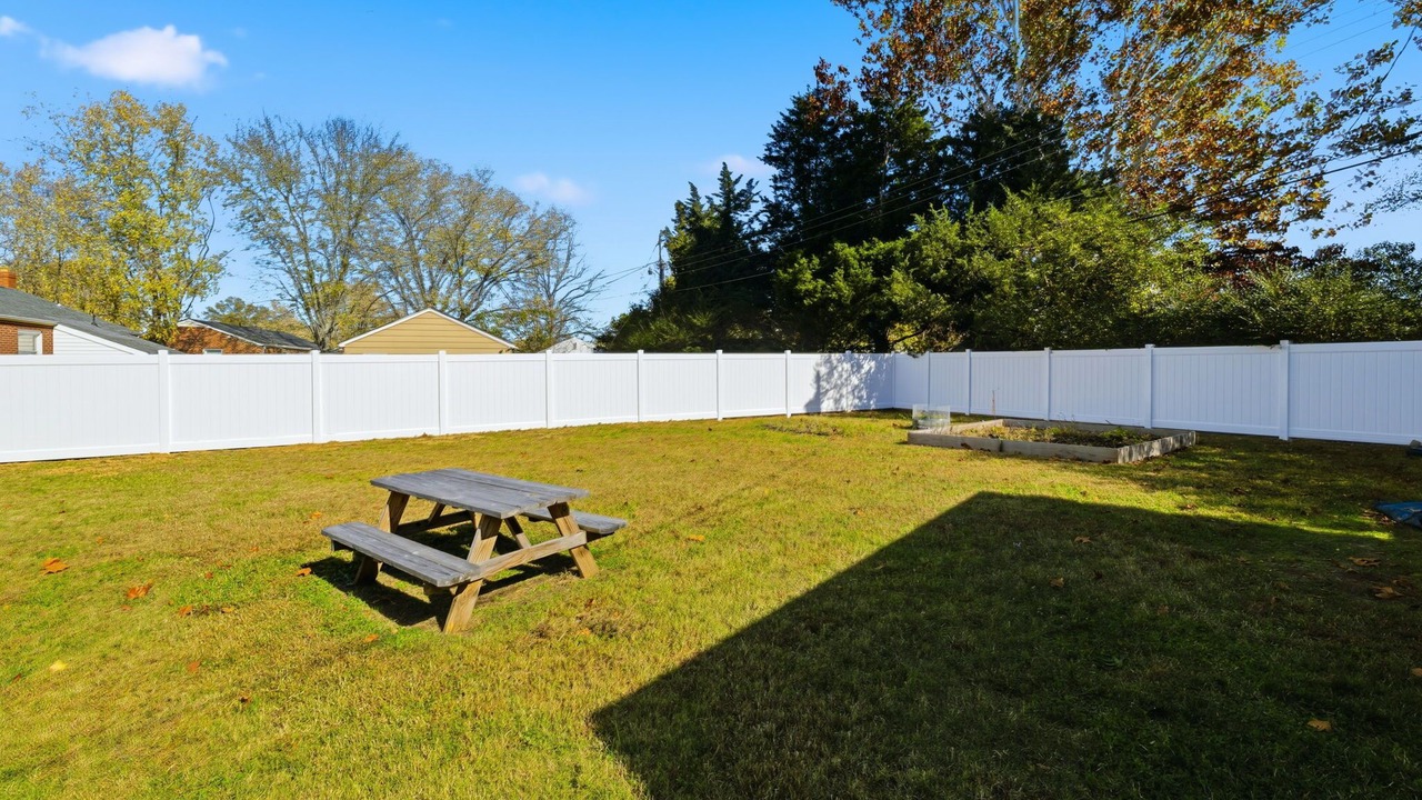 Photo of Outdoor in Mosby