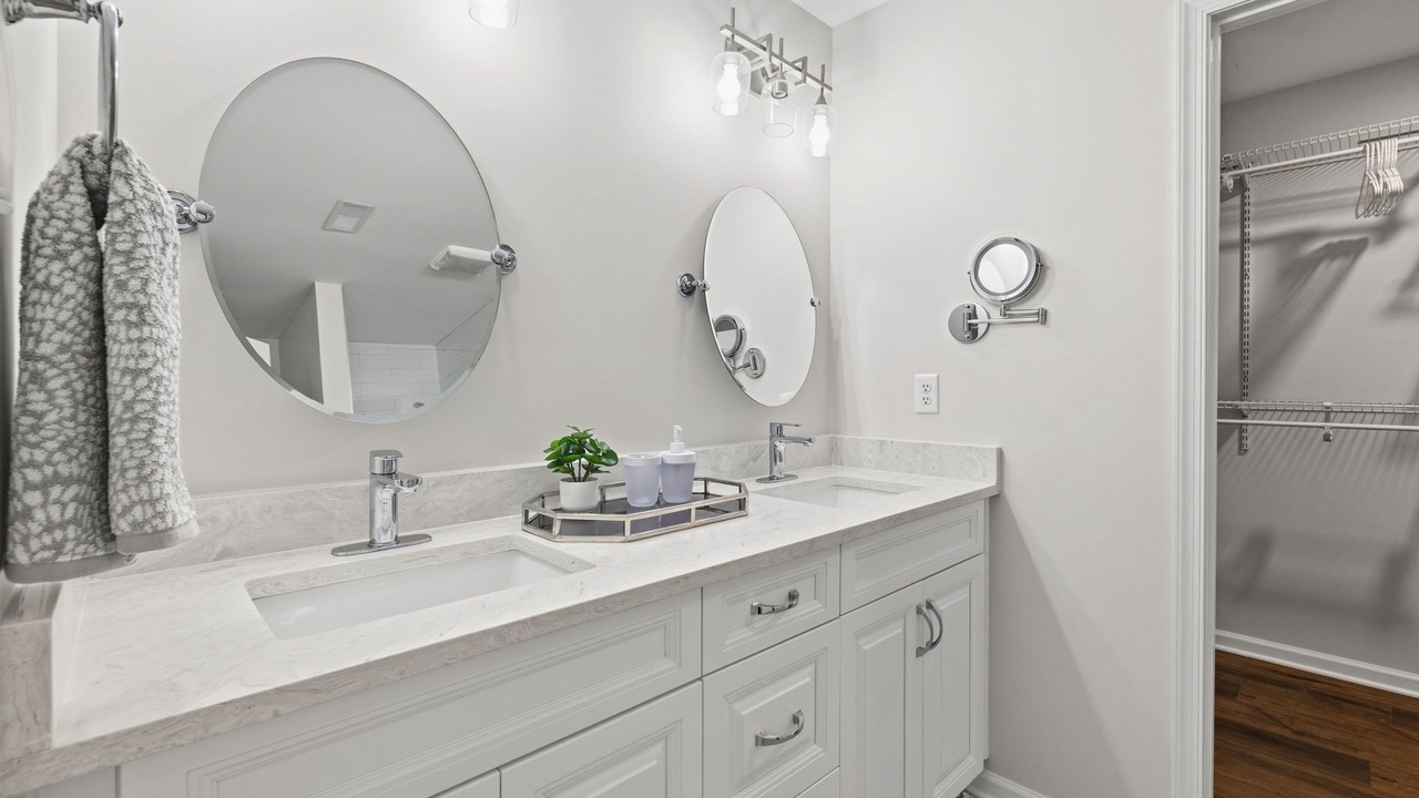 Photo of Bathroom in Mosby