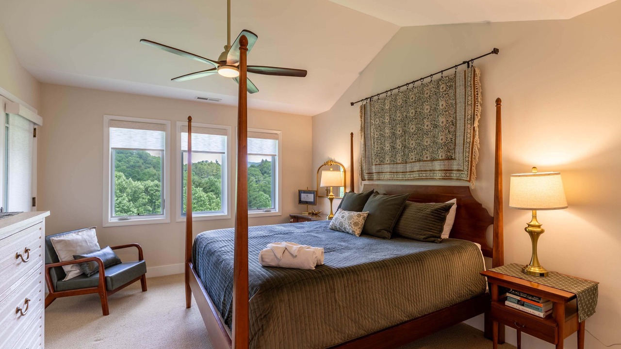 Photo of Bedroom in Foscoe