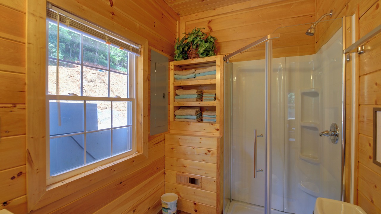 Photo of Bathroom in Draper