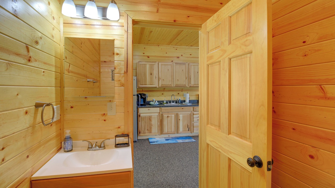 Photo of Bathroom in Draper