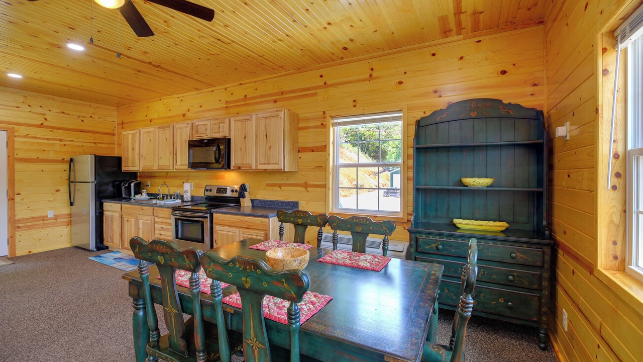 Photo of Kitchen in Draper