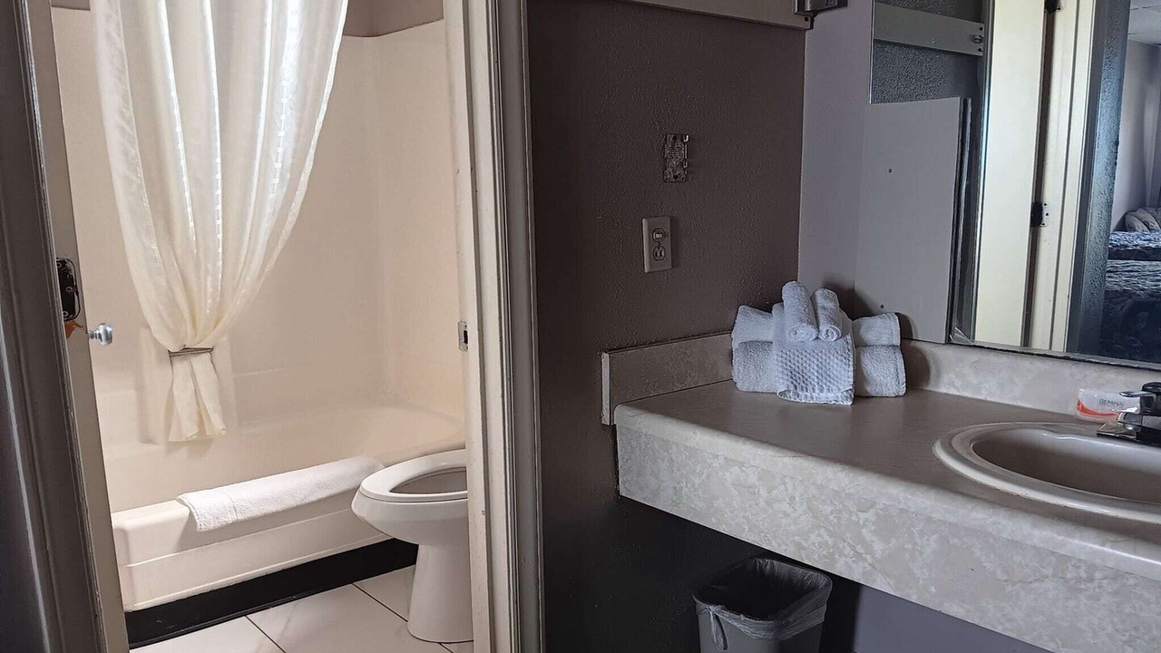 Photo of Bathroom in Keysville
