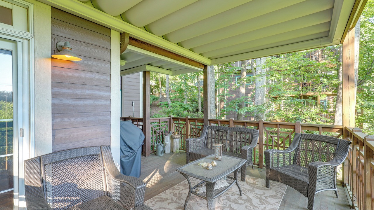 Photo of Patio Balcony in Mountain Air