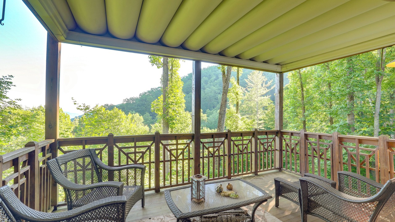 Photo of Patio Balcony in Mountain Air