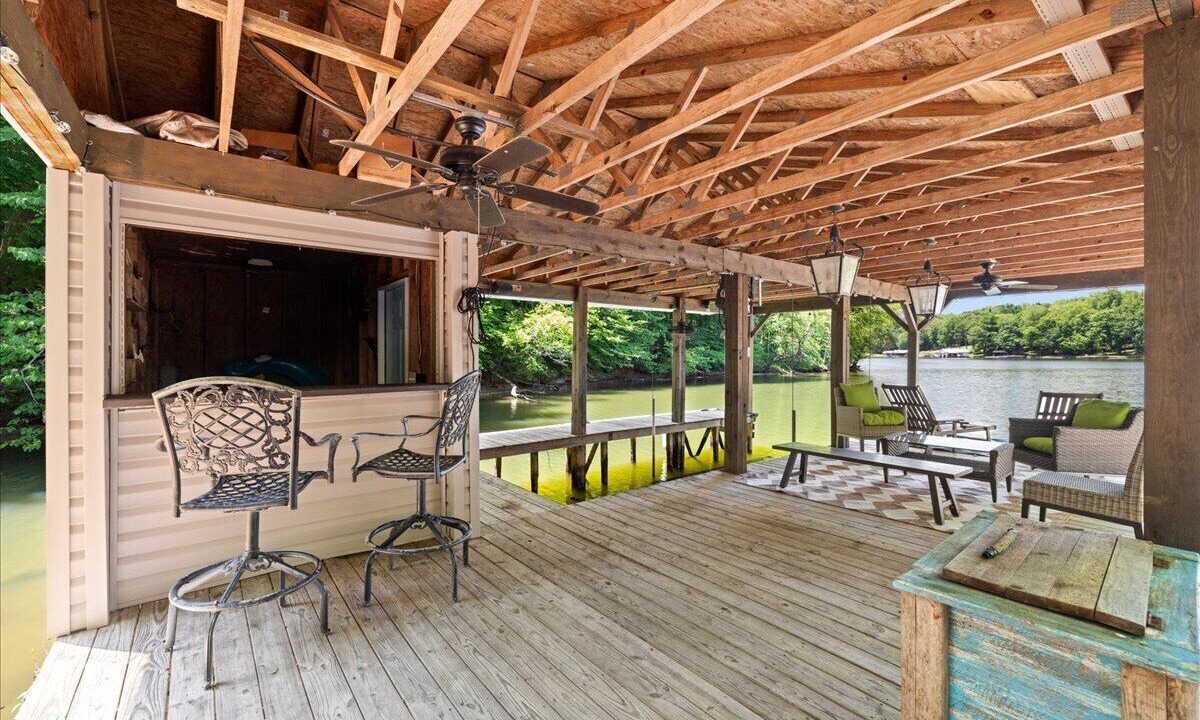 Photo of Patio Balcony in Leasburg