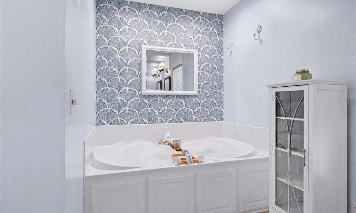 Photo of Bathroom in Leasburg