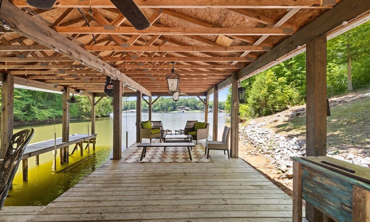 Photo of Patio Balcony in Leasburg
