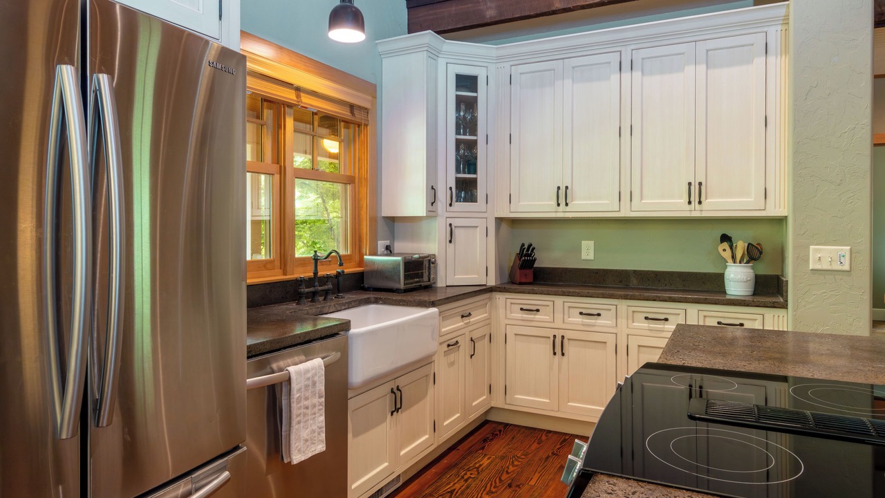 Photo of Kitchen in Cullowhee