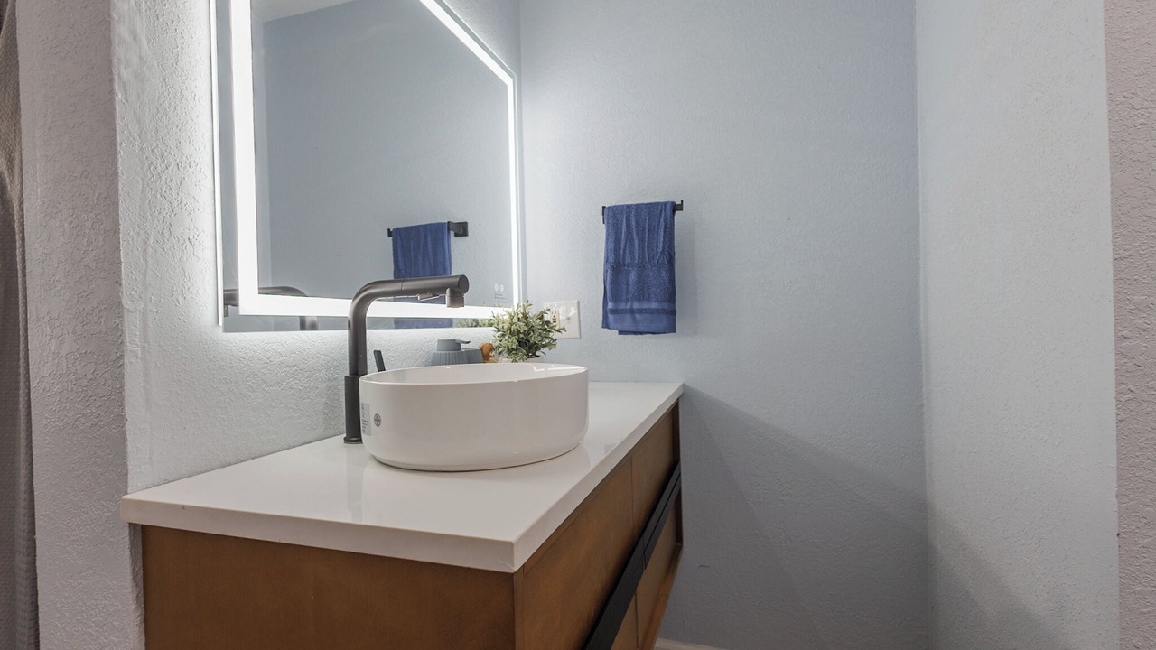 Photo of Bathroom in Benton