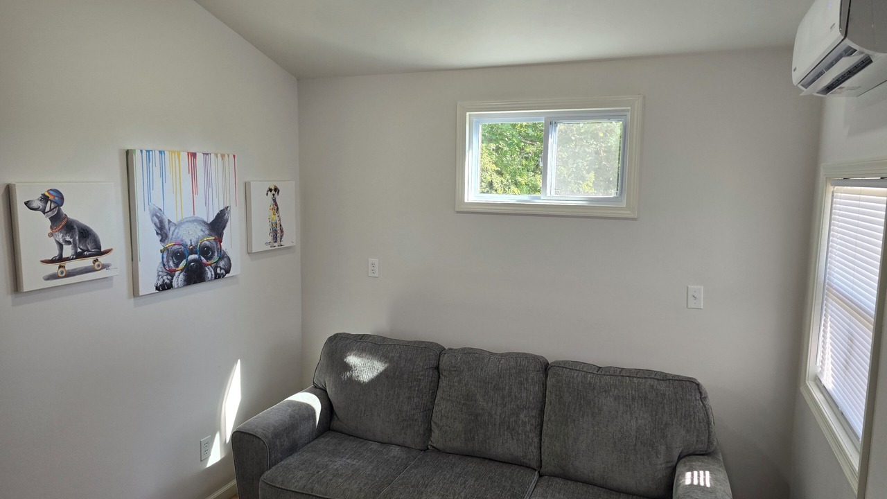 Photo of Livingroom in Olmstead